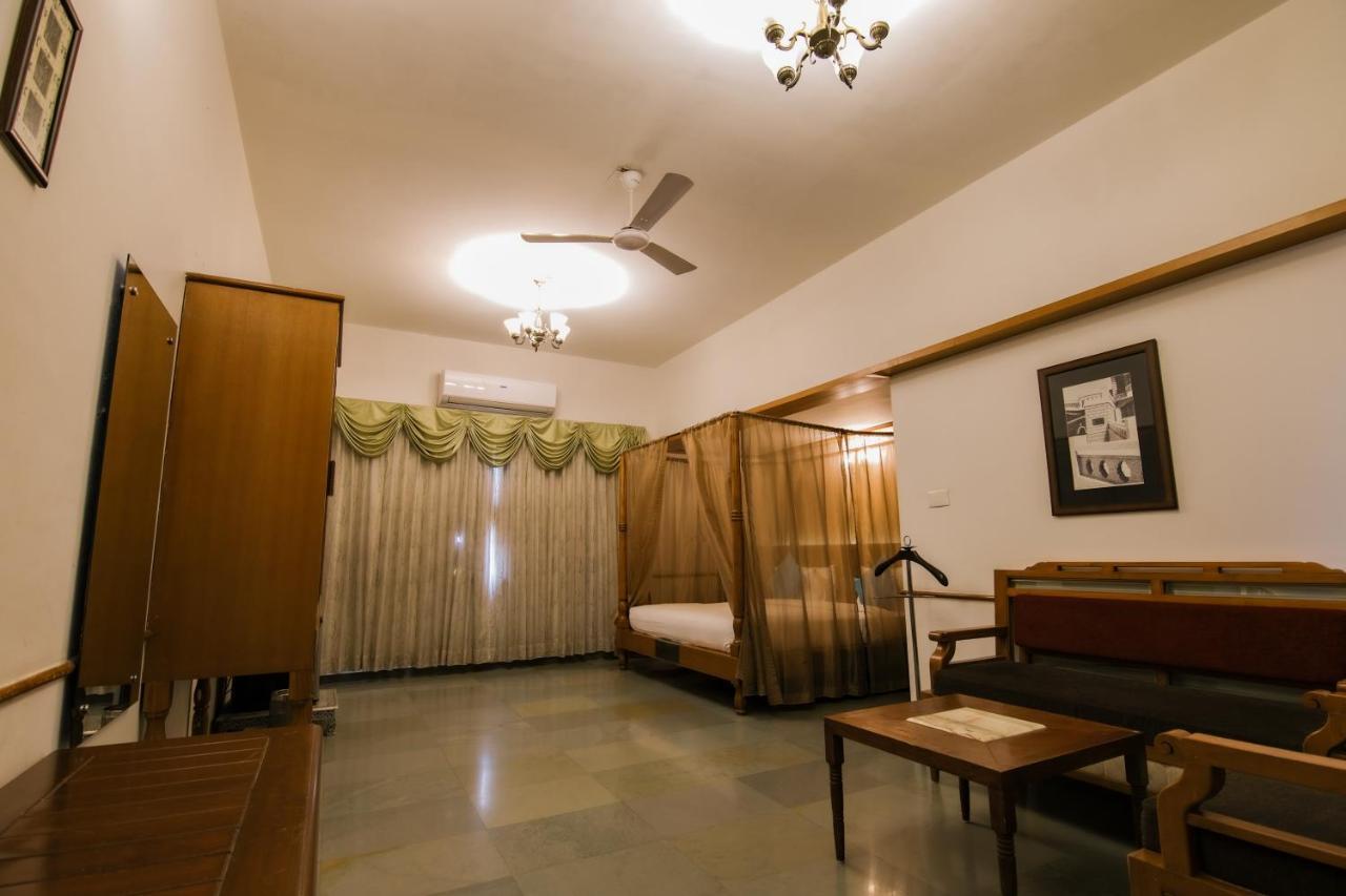Heritage Khirasara Palace Rajkot Exterior foto
